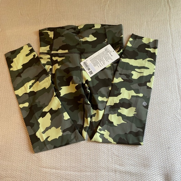 lululemon athletica Pants - Fast and free High Rise Tight 25” size 6